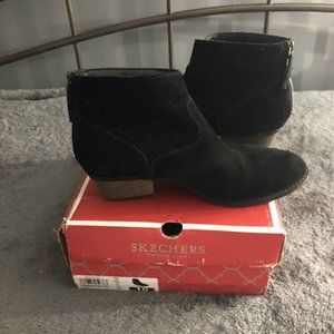 Skecher's Black Suede Booties